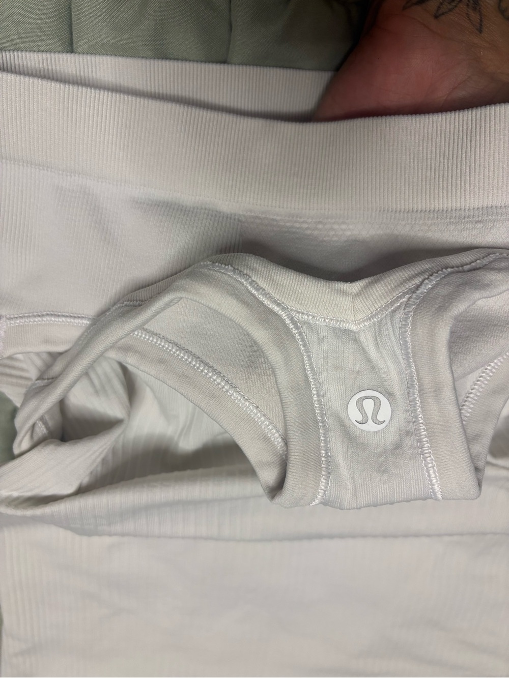 LULULEMON Women’s Cream Ribbed Racerback Tank Top - Picture 4 of 4